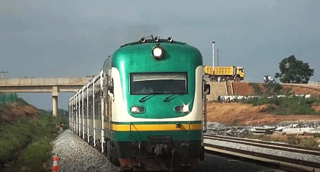 Read more about the article Train Derails In Kaduna