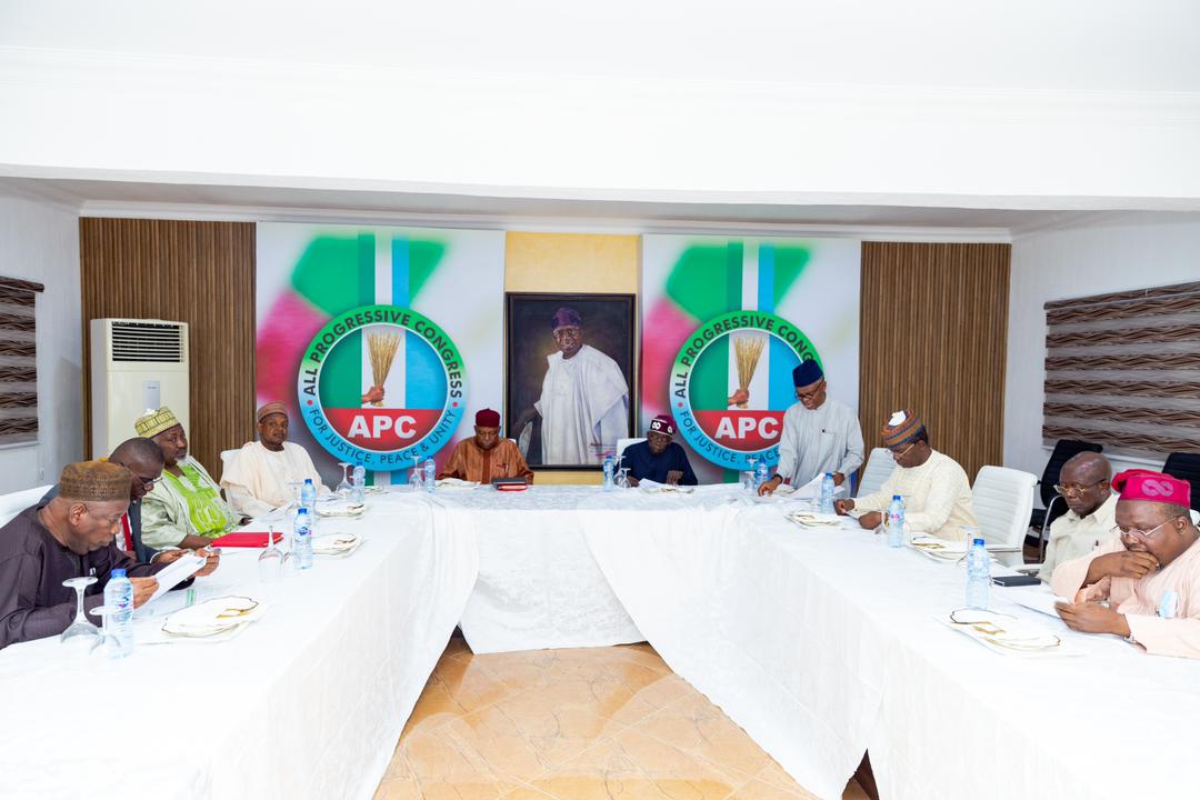 You are currently viewing BREAKING: Tinubu will brief Buhari, APC Chairman on campaign council, says El-Rufai