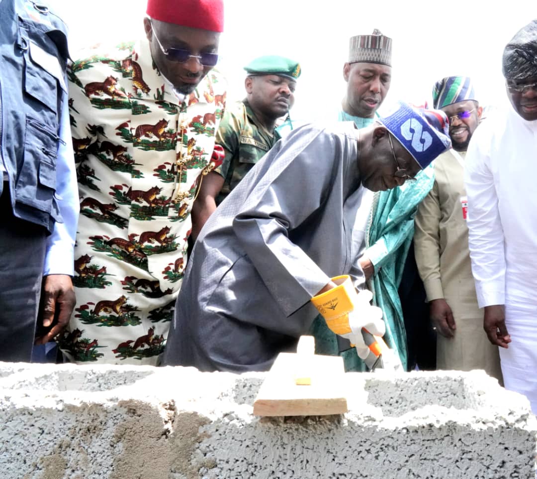 You are currently viewing STATE HOUSE PRESS RELEASE | PRESIDENT TINUBU VOWS TO REMOVE ALL OBSTACLES ACROSS THE ENTIRE ELECTRIC POWER SECTOR VALUE CHAIN