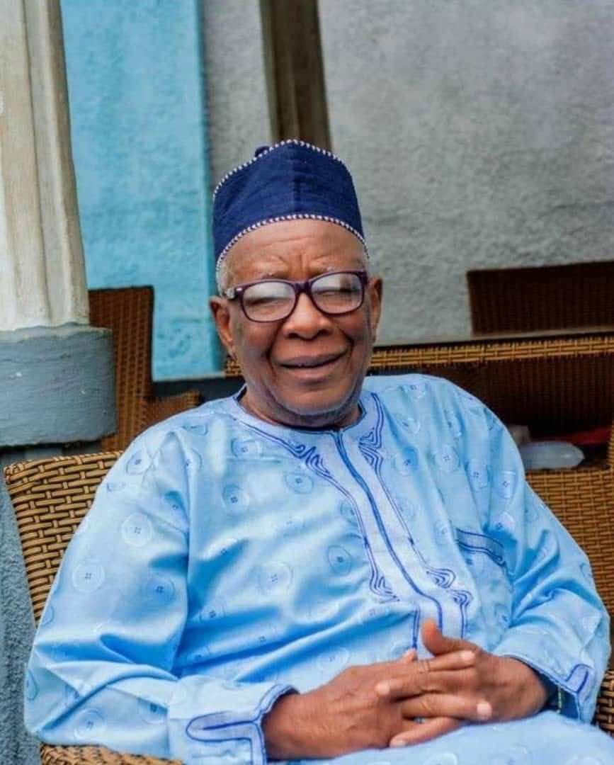 You are currently viewing Araba Femi Sanni Mourns Barrister Kunle Sulyman, Describes Him As A Fearless Leader And Dependable Ally