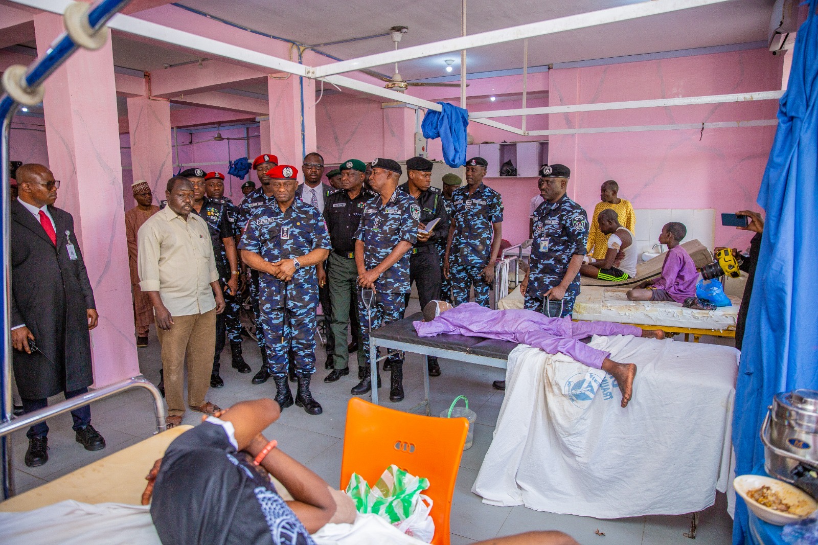 You are currently viewing IGP Visits Borno, Meets Bomb Blast Victims, Charges Officers on Vigilance